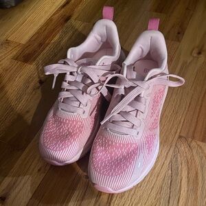 Brand new no box Avia memory foam sneakers